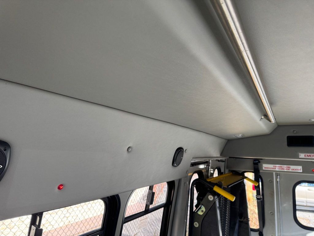 2017 Ford E-350 TurtleTop Non-CDL Wheelchair Shuttle Bus For Seniors Adults & NEMT Wheelchair Transportation - 22918621 - 39