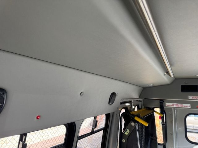 2017 Ford E-350 TurtleTop Non-CDL Wheelchair Shuttle Bus For Seniors Adults & NEMT Wheelchair Transportation - 22918621 - 39