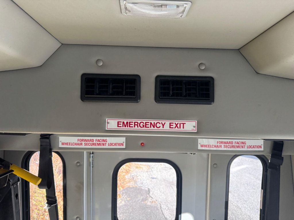 2017 Ford E-350 TurtleTop Non-CDL Wheelchair Shuttle Bus For Seniors Adults & NEMT Wheelchair Transportation - 22918621 - 43