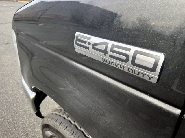 2017 Ford E-450 Cutaway 24 Passenger Shuttle Bus For Tours Charters Activity & Church Transportation - 22915162 - 12