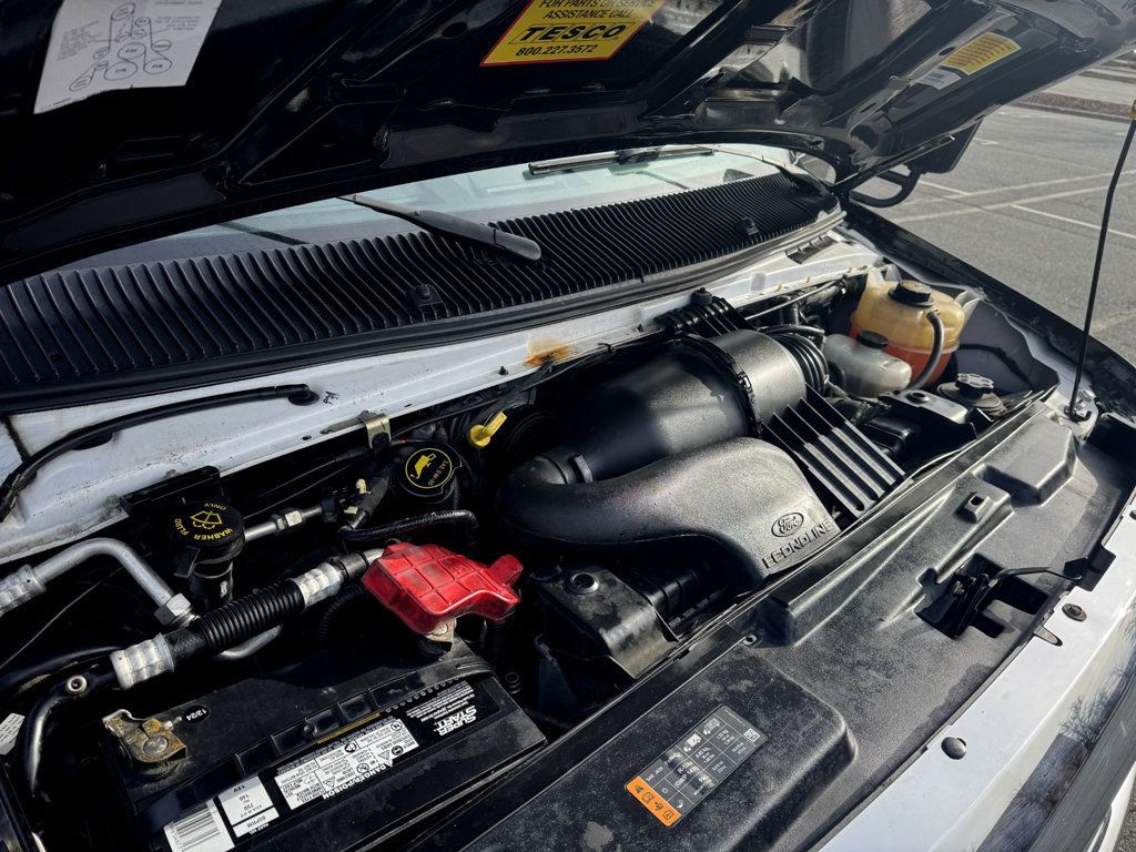 2017 Ford E-450 Cutaway 24 Passenger Shuttle Bus For Tours Charters Activity & Church Transportation - 22915162 - 13