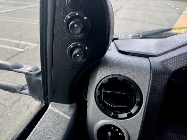 2017 Ford E-450 Cutaway 24 Passenger Shuttle Bus For Tours Charters Activity & Church Transportation - 22915162 - 27