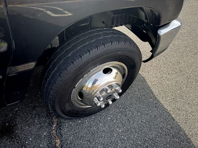 2017 Ford E-450 Cutaway 24 Passenger Shuttle Bus For Tours Charters Activity & Church Transportation - 22915162 - 36