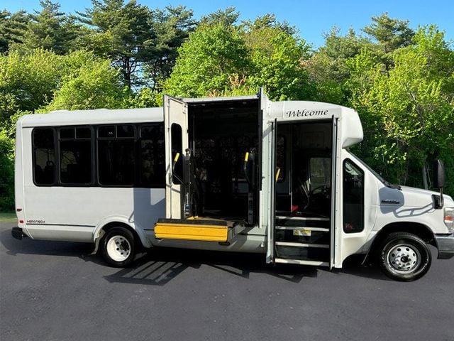 2017 Ford E-450 Eldorado Non-CDL Wheelchair Shuttle Bus For Adults Medical Transport Mobility ADA Handicapped - 22618840 - 3