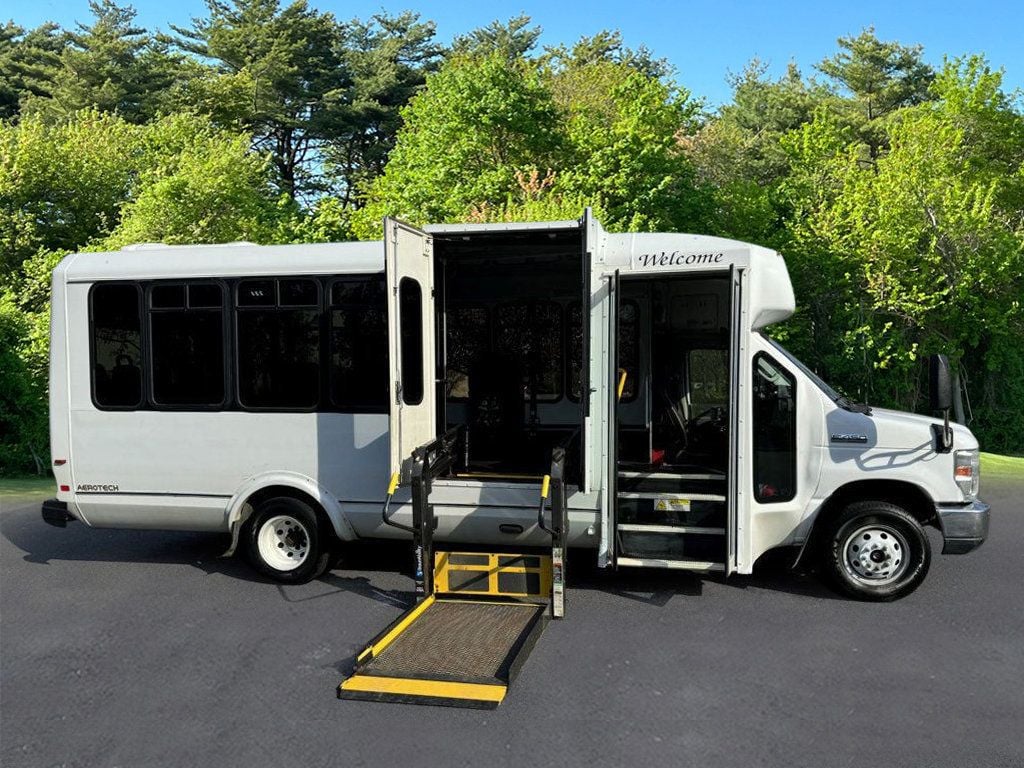 2017 Ford E-450 Eldorado Non-CDL Wheelchair Shuttle Bus For Adults Medical Transport Mobility ADA Handicapped - 22618840 - 4