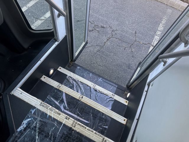 2017 Ford E-450 Non-CDL Wheelchair Shuttle Bus For Sale For Adults Medical Transport Mobility ADA Handicapped - 22914012 - 25