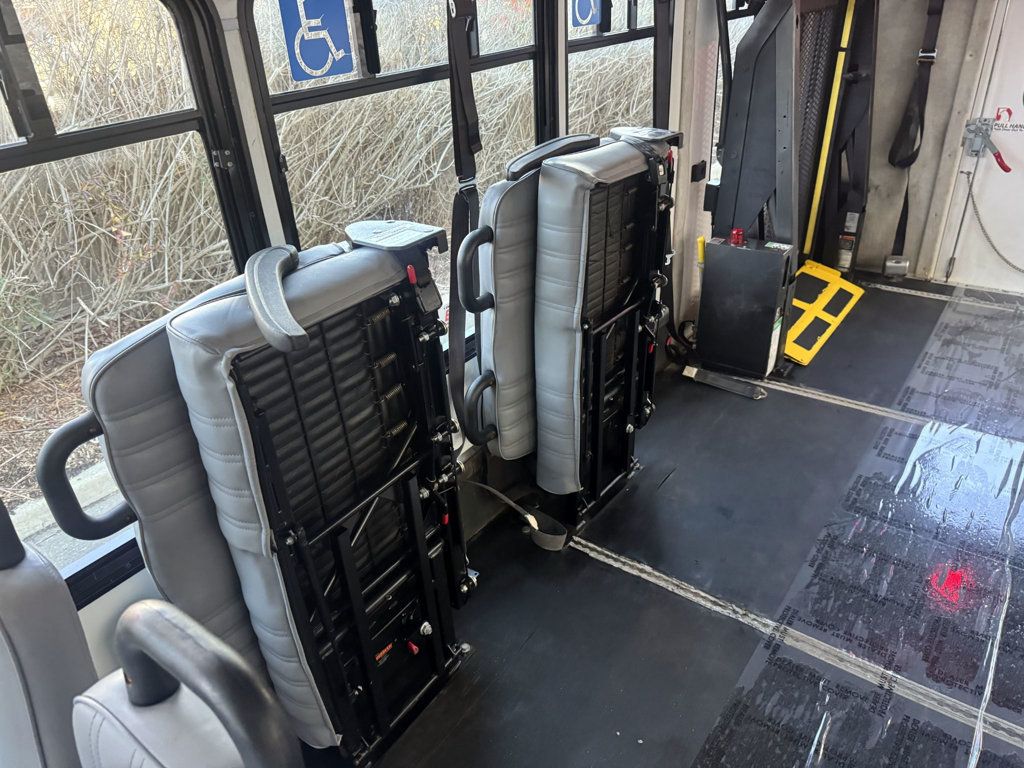 2017 Ford E-450 Non-CDL Wheelchair Shuttle Bus For Sale For Adults Medical Transport Mobility ADA Handicapped - 22914012 - 27