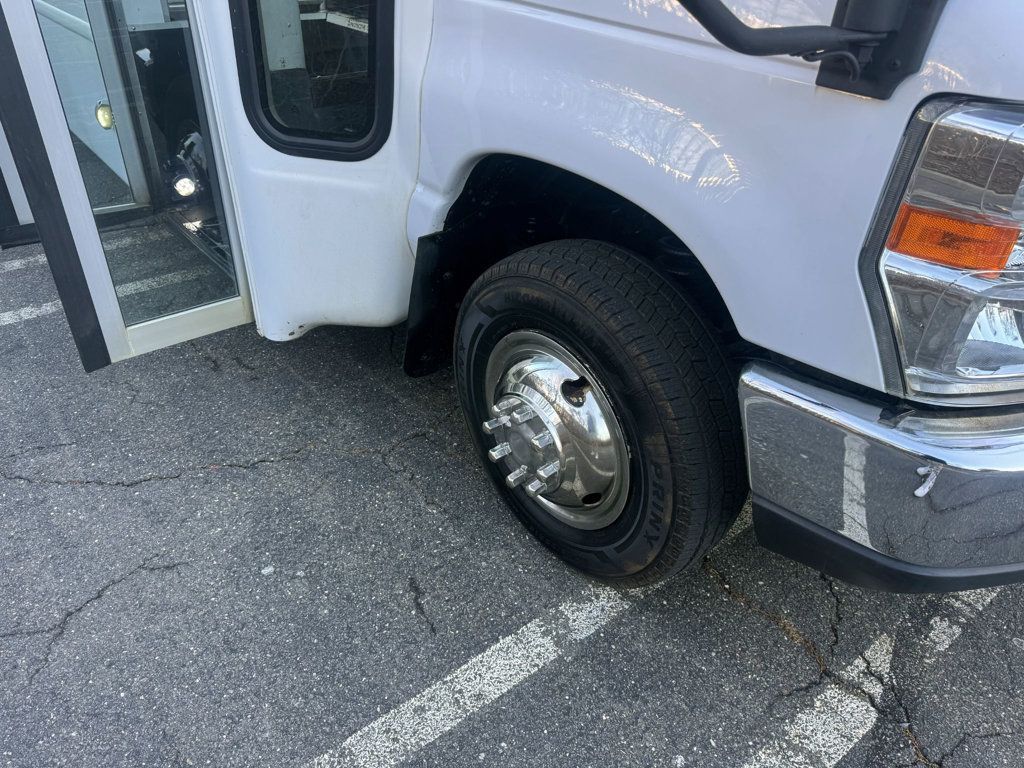 2017 Ford E-450 Non-CDL Wheelchair Shuttle Bus For Sale For Adults Medical Transport Mobility ADA Handicapped - 22914012 - 47