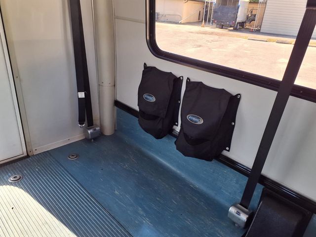 2017 Ford E-Series Cutaway 13 +3 Passenger Shuttle Bus w/Wheelchair - 23002342 - 18