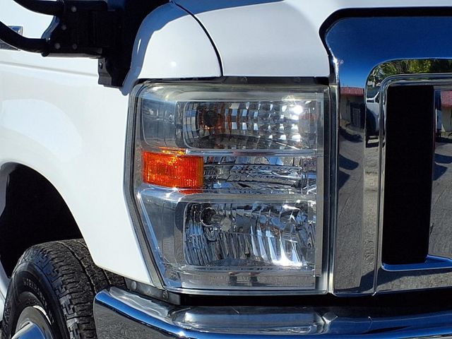 2017 Ford E-Series Cutaway 13 +3 Passenger Shuttle Bus w/Wheelchair - 23002342 - 1