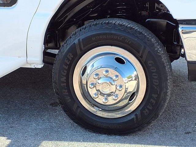 2017 Ford E-Series Cutaway 13 +3 Passenger Shuttle Bus w/Wheelchair - 23002342 - 39