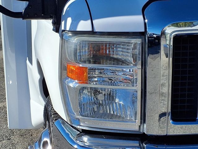 2017 Ford E-Series Cutaway 13 Passenger Shuttle Bus w/Wheelchair - 22929596 - 1