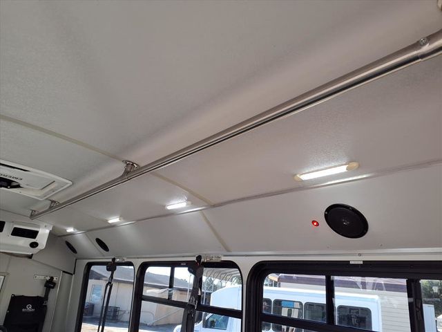 2017 Ford E-Series Cutaway 13 Passenger Shuttle Bus w/Wheelchair - 22929596 - 28