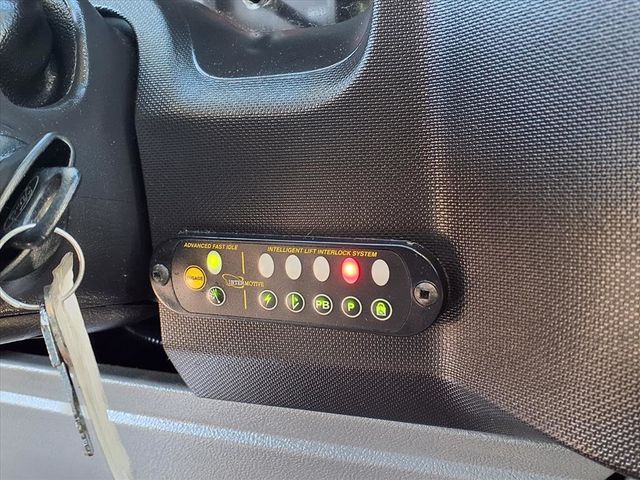 2017 Ford E-Series Cutaway 13 Passenger Shuttle Bus w/Wheelchair - 22929596 - 37