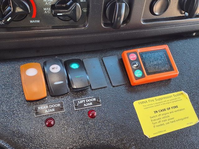 2017 Ford E-Series Cutaway 13 Passenger Shuttle Bus w/Wheelchair - 22929596 - 40