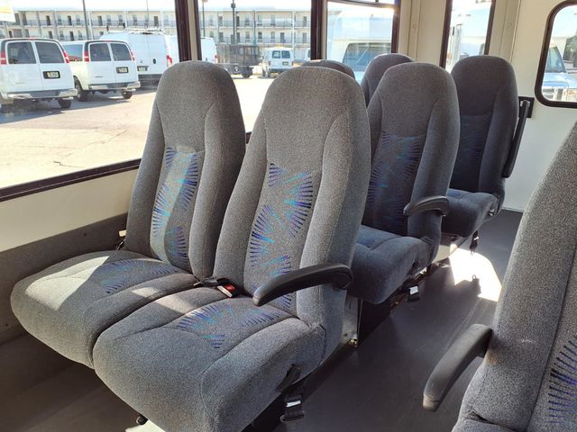 2017 Ford E-Series Cutaway 15 Passenger Shuttle Bus - 23014442 - 12