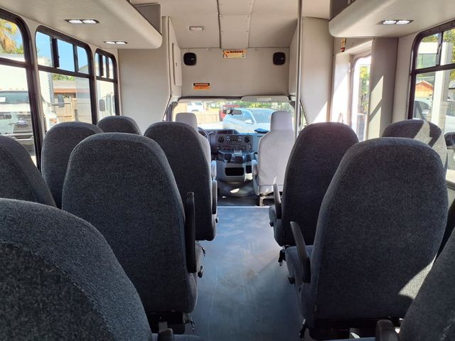 2017 Ford E-Series Cutaway 15 Passenger Shuttle Bus - 23014442 - 17