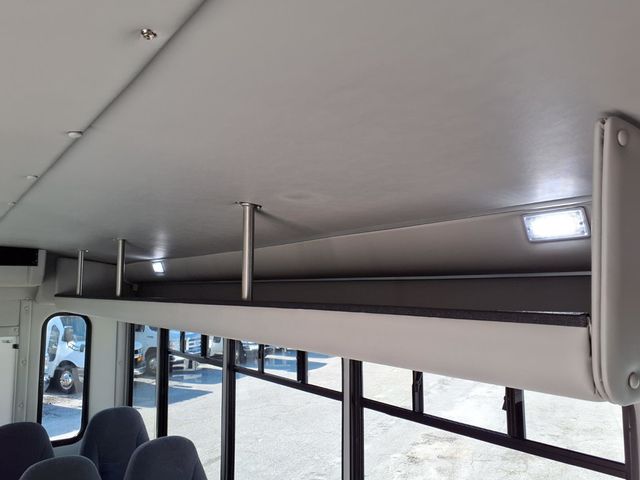 2017 Ford E-Series Cutaway 15 Passenger Shuttle Bus - 23014442 - 18