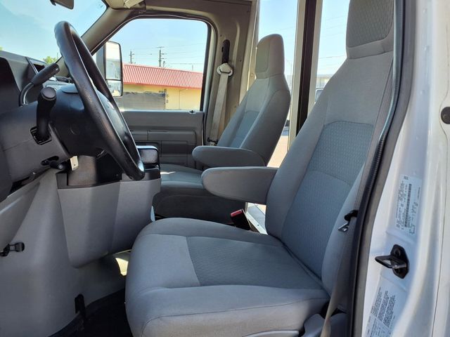 2017 Ford E-Series Cutaway 15 Passenger Shuttle Bus - 23014442 - 23