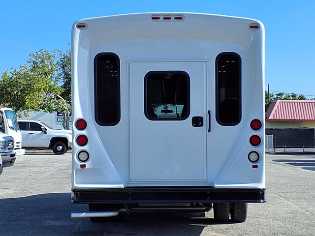 2017 Ford E-Series Cutaway 15 Passenger Shuttle Bus - 23014442 - 4