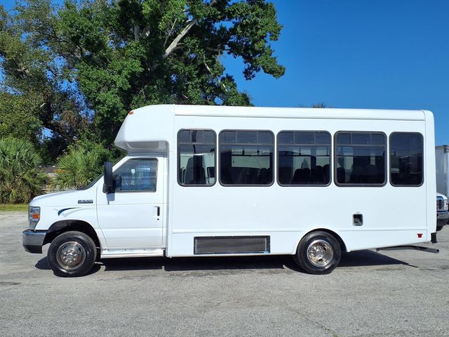2017 Ford E-Series Cutaway 15 Passenger Shuttle Bus - 23014442 - 6
