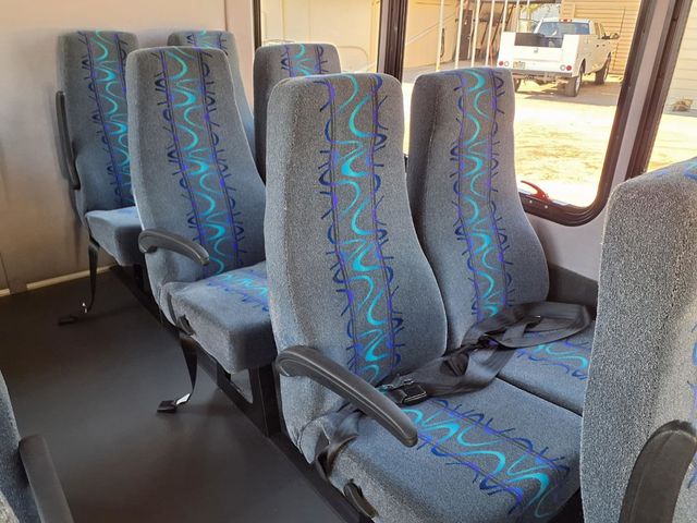 2017 Ford E-Series Cutaway 25 Passenger Shuttle Bus - 23014152 - 15