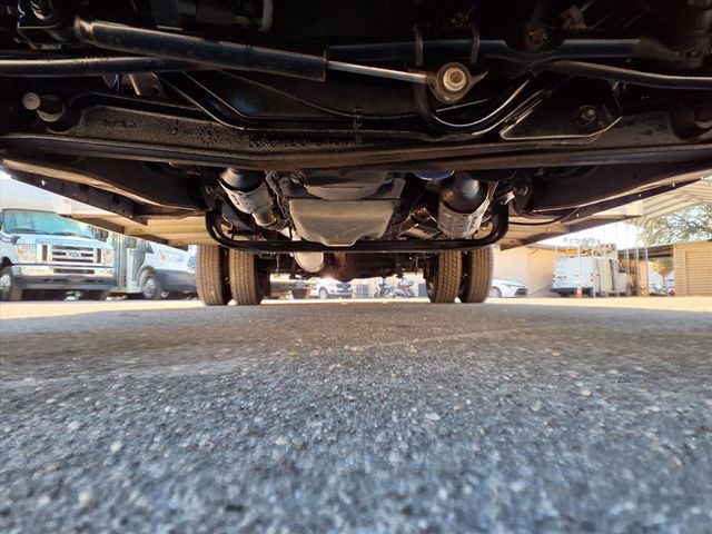 2017 Ford E-Series Cutaway Contractor's Van - 22948850 - 25