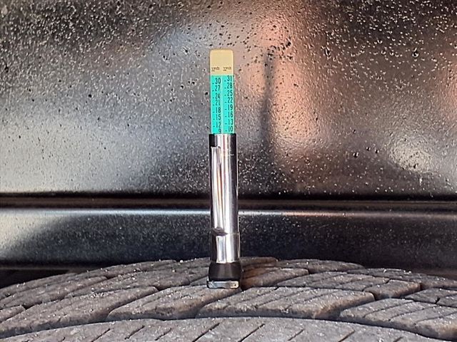 2017 Ford E-Series Cutaway Contractor's Van - 22948850 - 35