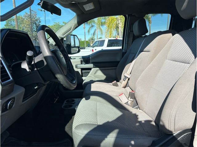 2017 Ford F250 Super Duty Super Cab XLT 4X4 6.2L GAS BACK UP CAM CLEAN - 23009029 - 9