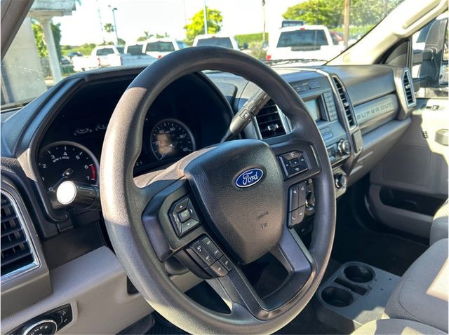 2017 Ford F250 Super Duty Super Cab XLT 4X4 6.2L GAS BACK UP CAM CLEAN - 23009029 - 10