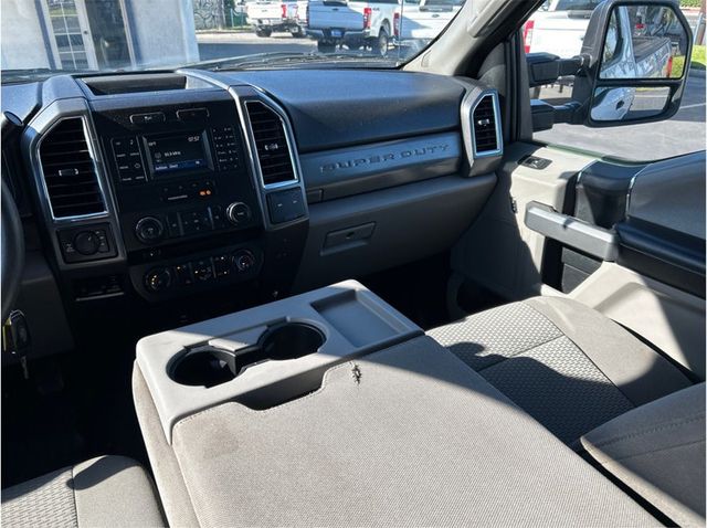 2017 Ford F250 Super Duty Super Cab XLT 4X4 6.2L GAS BACK UP CAM CLEAN - 23009029 - 19