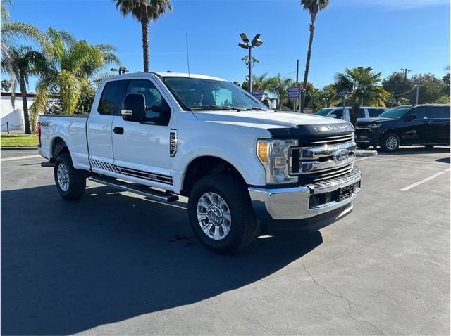 2017 Ford F250 Super Duty Super Cab XLT 4X4 6.2L GAS BACK UP CAM CLEAN - 23009029 - 2