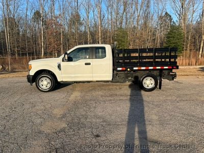 2017 Ford F250HD 4 DOOR SC RACK STAKE BODY! JUST 18k MILES! - 1FD7X2A60HED60503