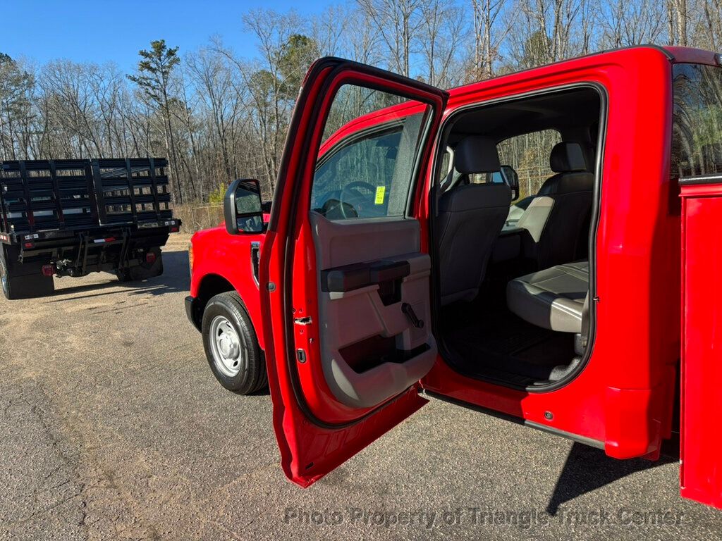 2017 Ford F250HD CREW CAB UTILITY JUST 88k MILES! +SUPER CLEAN UNIT! FINANCE OR LEASE! FORD SYNC! - 22975353 - 11