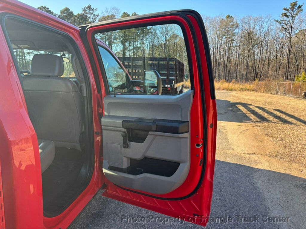 2017 Ford F250HD CREW CAB UTILITY JUST 88k MILES! +SUPER CLEAN UNIT! FINANCE OR LEASE! FORD SYNC! - 22975353 - 14