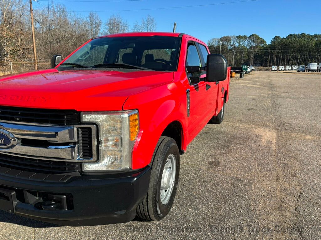 2017 Ford F250HD CREW CAB UTILITY JUST 88k MILES! +SUPER CLEAN UNIT! FINANCE OR LEASE! FORD SYNC! - 22975353 - 1