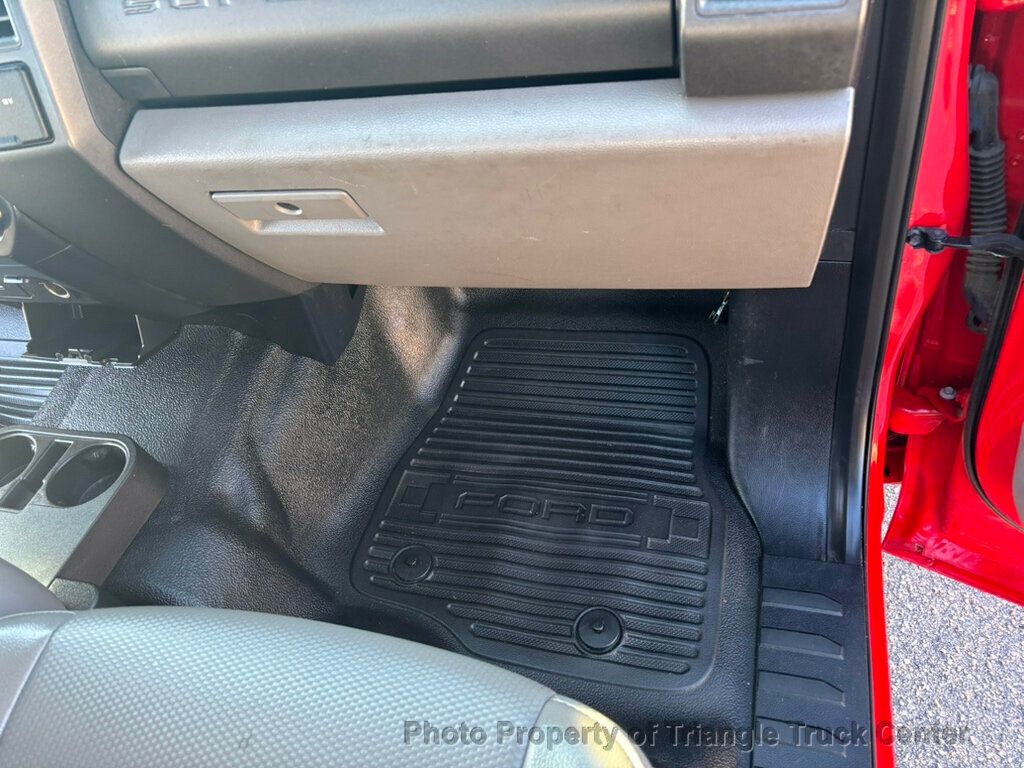 2017 Ford F250HD CREW CAB UTILITY JUST 88k MILES! +SUPER CLEAN UNIT! FINANCE OR LEASE! FORD SYNC! - 22975353 - 28