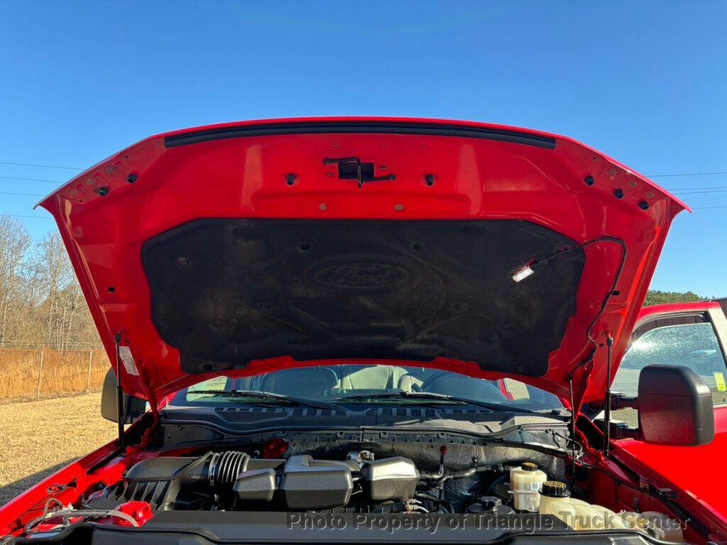 2017 Ford F250HD CREW CAB UTILITY JUST 88k MILES! +SUPER CLEAN UNIT! FINANCE OR LEASE! FORD SYNC! - 22975353 - 38