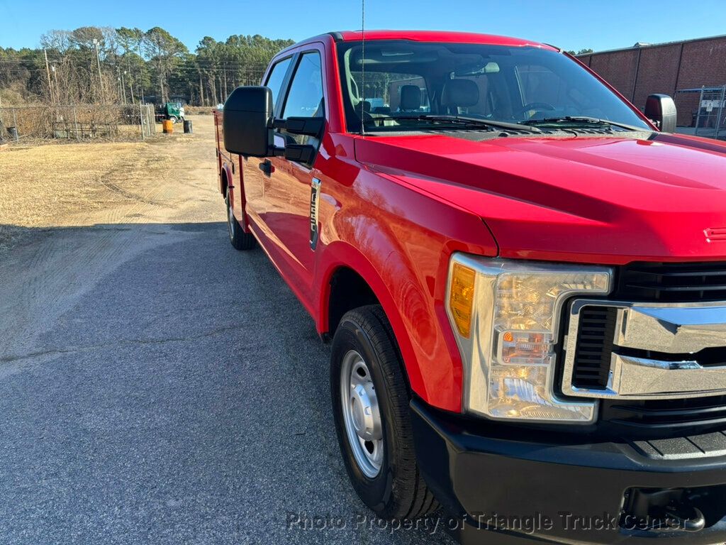 2017 Ford F250HD CREW CAB UTILITY JUST 88k MILES! +SUPER CLEAN UNIT! FINANCE OR LEASE! FORD SYNC! - 22975353 - 3