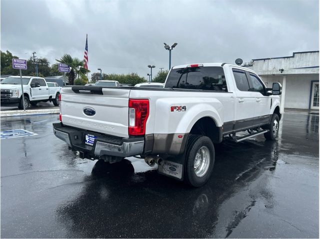 2017 Ford F350 Super Duty Crew Cab LARIAT DUALLY 4X4 DIESEL NAV BACK UP CAM CLEAN - 22969676 - 4