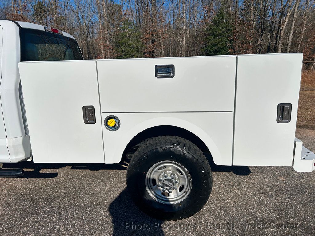 2017 Ford F350HD CREW CAB 4x4 JUST 15k MILES! +SUPER CLEAN UNIT! WOW!  INSIDE BOXES! - 22928965 - 9