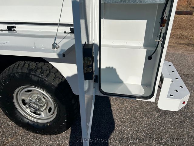 2017 Ford F350HD CREW CAB 4x4 JUST 15k MILES! +SUPER CLEAN UNIT! WOW!  INSIDE BOXES! - 22928965 - 10