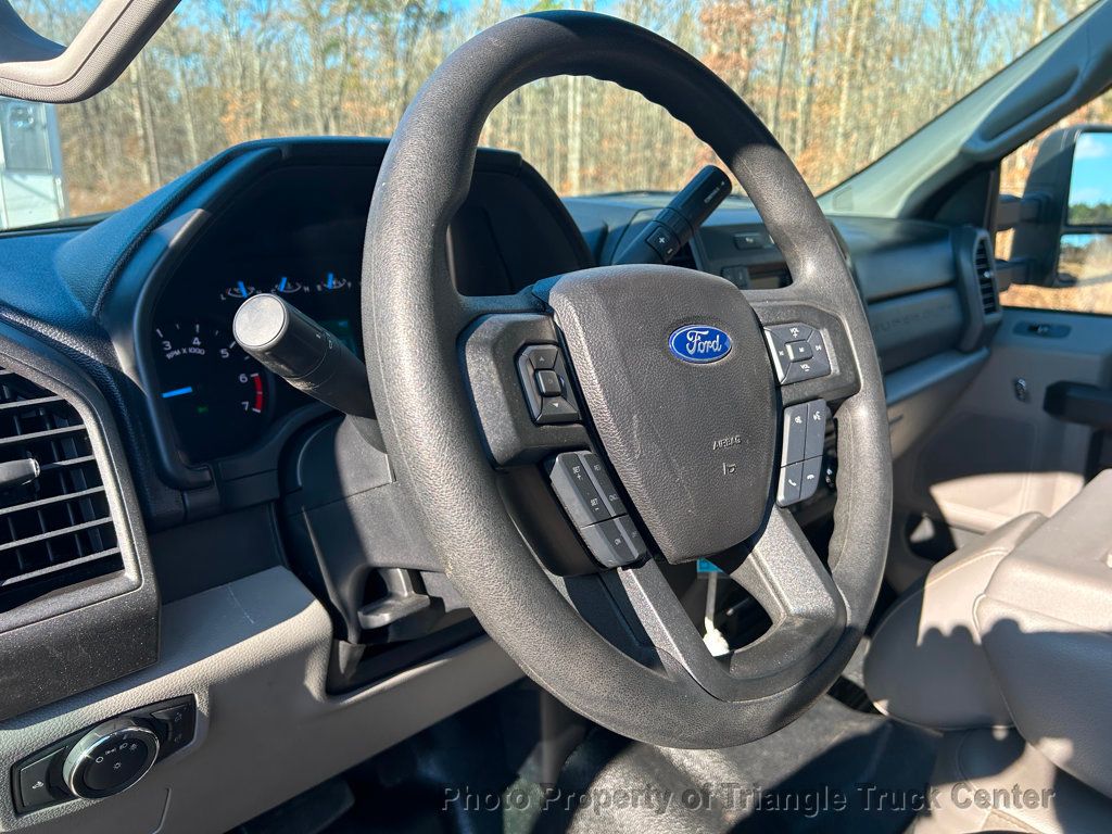 2017 Ford F350HD CREW CAB 4x4 JUST 15k MILES! +SUPER CLEAN UNIT! WOW!  INSIDE BOXES! - 22928965 - 20