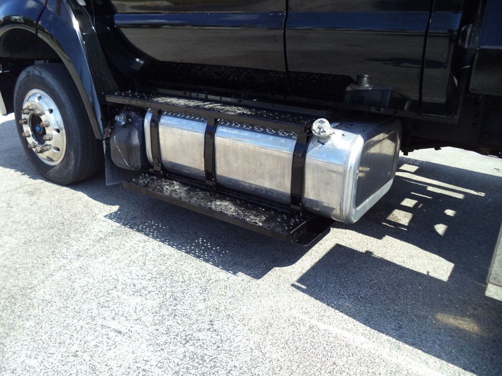 2017 Ford F650 w/ 21ft Century Rollback Tow Truck, Right Approach - 22985936 - 31