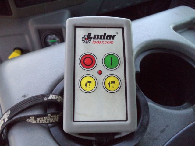 2017 Ford F650 w/ 21ft Century Rollback Tow Truck, Right Approach - 22985936 - 38