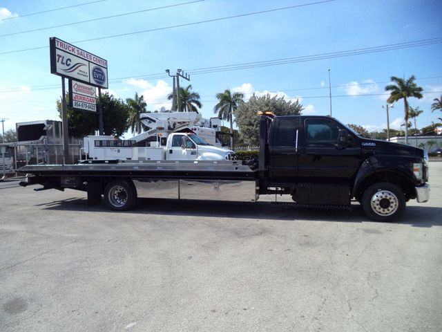 2017 Ford F650 w/ 21ft Century Rollback Tow Truck, Right Approach - 22985936 - 5