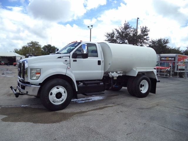 2017 Ford F650 With Ledwell 2000 Gallon Steel Water Tank & Sprayers - 22899260 - 10