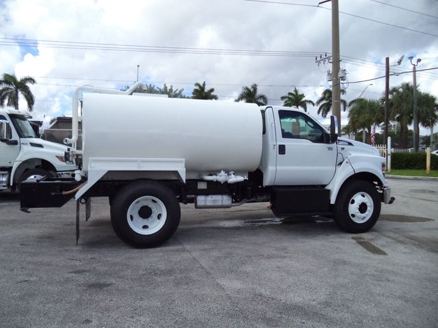2017 Ford F650 With Ledwell 2000 Gallon Steel Water Tank & Sprayers - 22899260 - 15