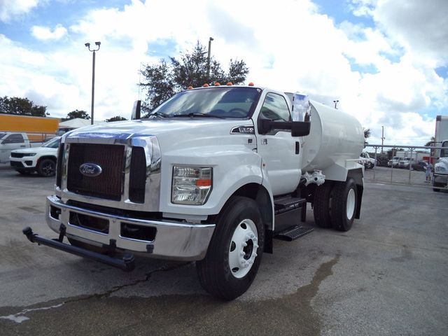 2017 Ford F650 With Ledwell 2000 Gallon Steel Water Tank & Sprayers - 22899260 - 6
