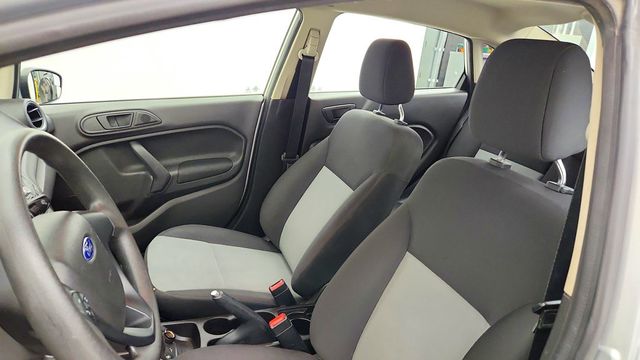 2017 Ford Fiesta S Sedan - 23082805 - 17